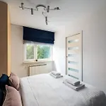 Apartment Elektrownia Powisle Stylish By Bookinghost